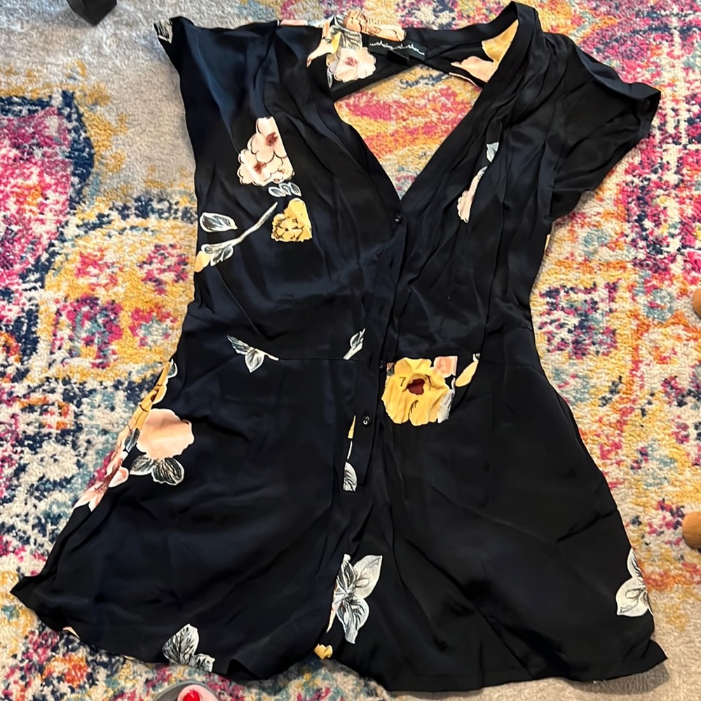 Staring at stars black/flower romper.